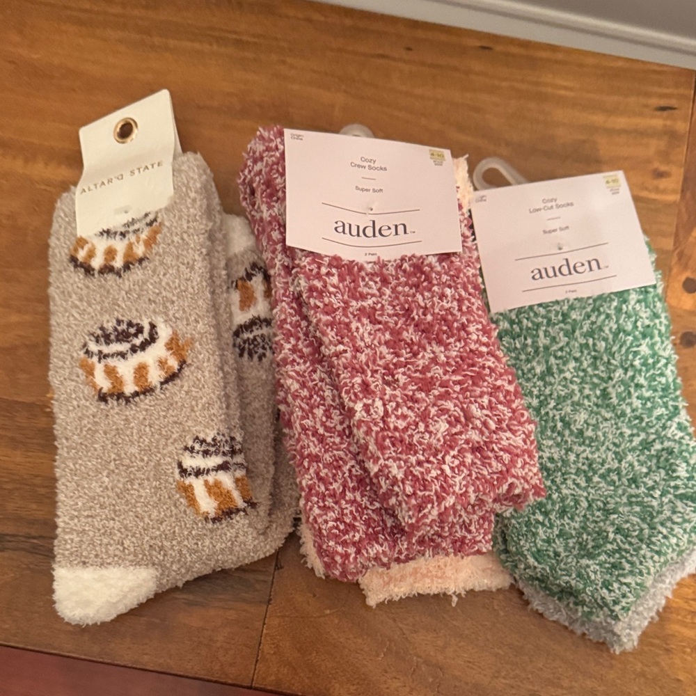 Auden Cozy Socks Set - Gray, Pink, Green